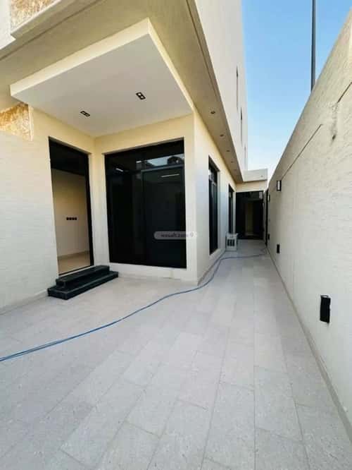 Floor 187 SQM with 4 Bedrooms Qurtubah, East Riyadh, Riyadh