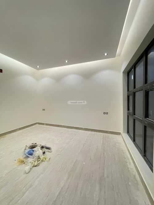 فيلا 339 متر مربع جنوبية على شارع 20م ظهرة لبن، غرب الرياض، الرياض