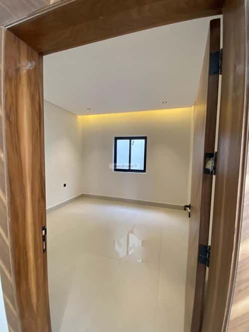 5 bedroom villa in Al Mahdiyyah