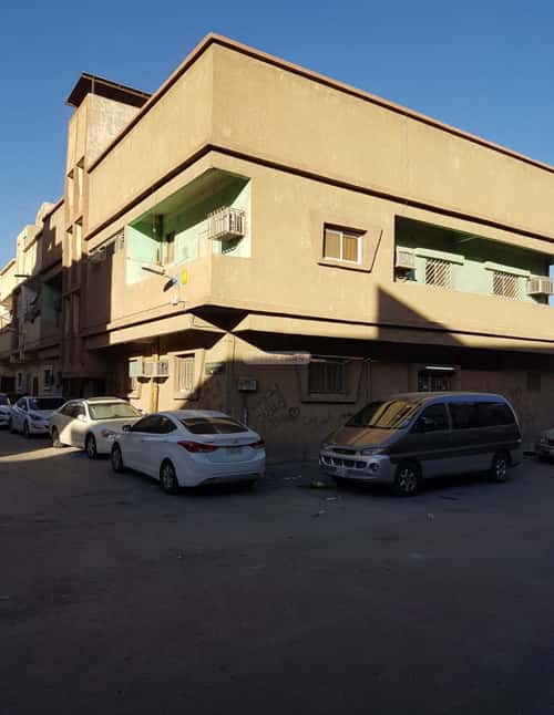 Building 425 SQM Facing 3 Ghubaira, Central Riyadh, Riyadh
