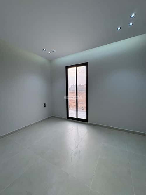Villa 378 SQM Facing South on 15m Width Street Al-Mahdiyah, West Riyadh, Riyadh