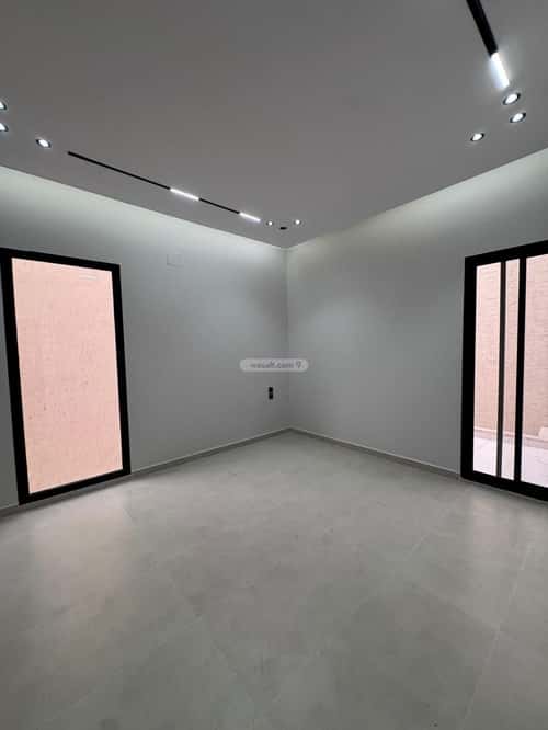 فيلا 378 متر مربع جنوبية على شارع 15م المهدية، غرب الرياض، الرياض