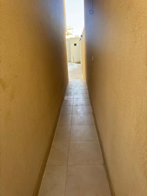 فيلا 275 متر مربع شرقية على شارع 30م الياقوت، شمال جدة، جدة