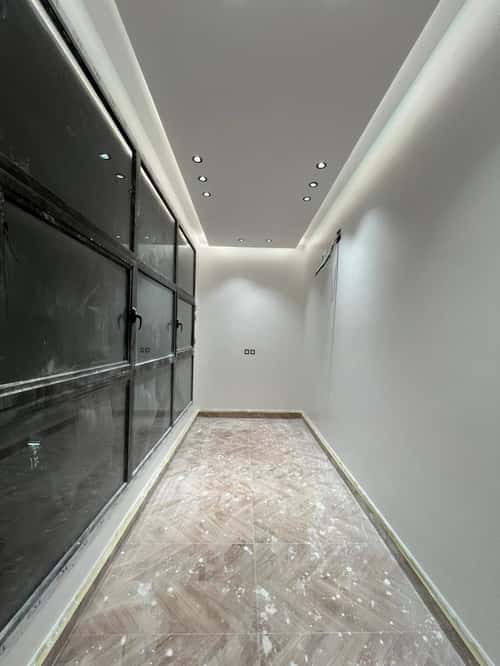 فيلا 1200 متر مربع مع شقتين واجهة شرقية العوالي، غرب الرياض، الرياض