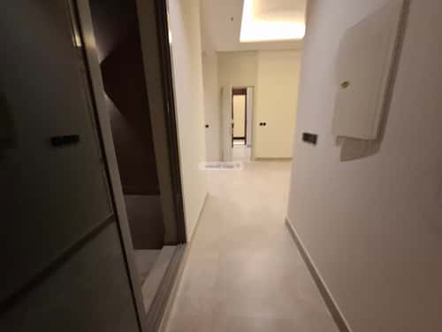 شقة 153 متر مربع ب 5 غرف اليرموك، شرق الرياض، الرياض