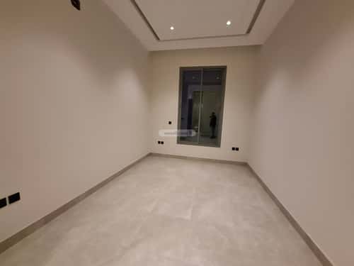 شقة 153 متر مربع ب 5 غرف اليرموك، شرق الرياض، الرياض