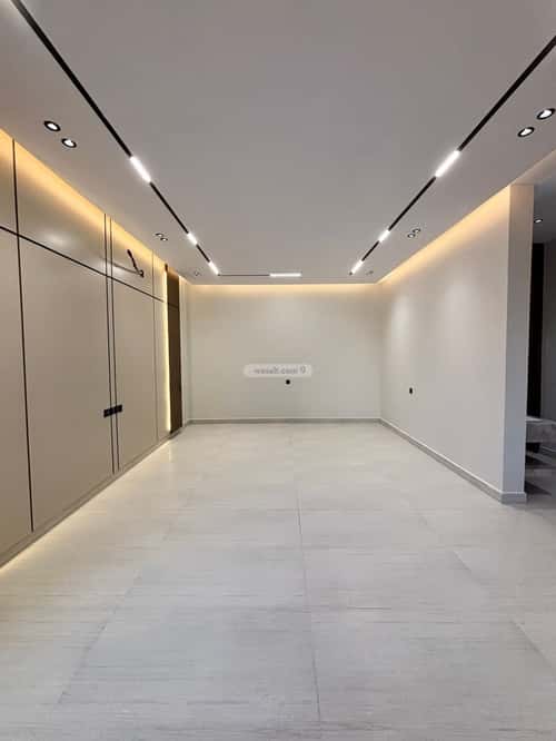 Villa 461 SQM Facing South on 25m Width Street Al-Mahdiyah, West Riyadh, Riyadh