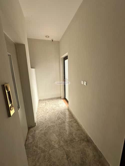 فيلا 312 متر مربع شرقية على شارع 15م الزمرد، شمال جدة، جدة