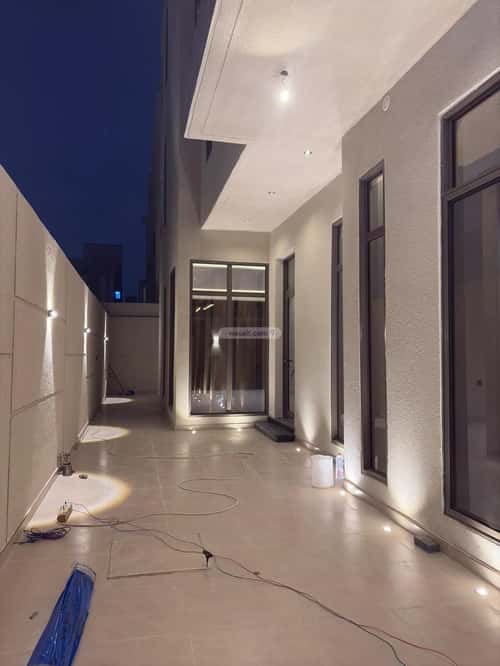Villa 370 SQM Facing North on 30m Width Street Al-Mahdiyah, West Riyadh, Riyadh