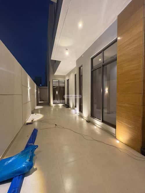 6 bedroom villa in Al Mahdiyyah