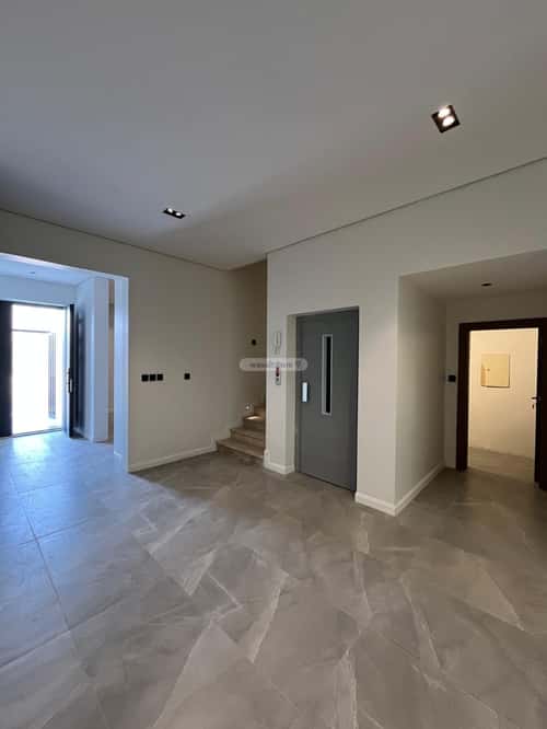 Villa 200 SQM Facing West on 15m Width Street Al Alo'Lo', North Jeddah, Jeddah