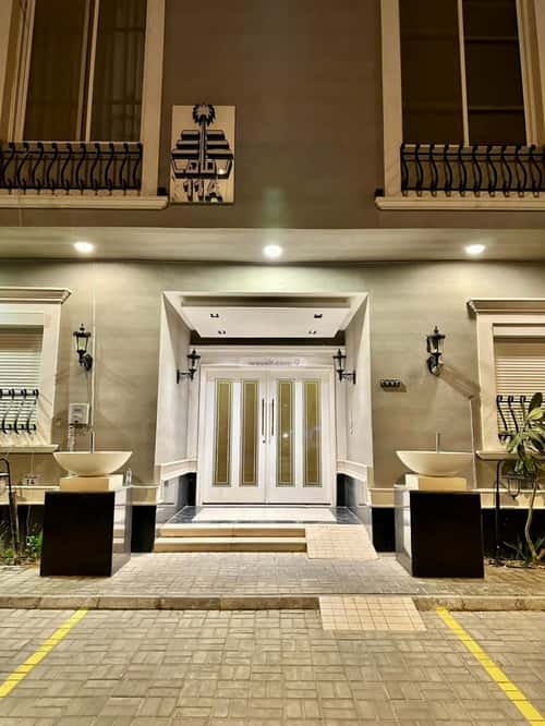 Apartment 191 SQM with 6 Bedrooms Al-Qairawan, North Riyadh, Riyadh