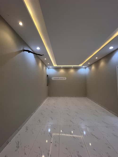 Villa 295 SQM Facing North on 25m Width Street Alfalaqalgadeed, Makkah Al Mukarramah