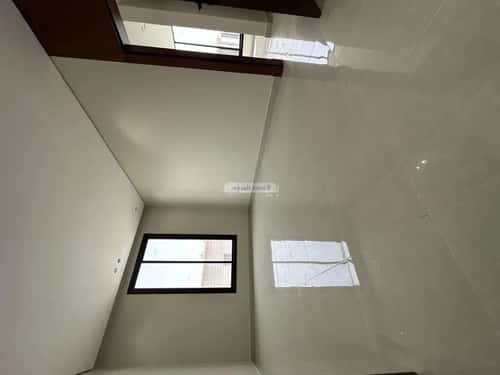 دور 172 متر مربع ب 4 غرف الملك فيصل، شرق الرياض، الرياض