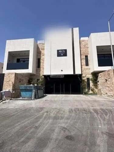 Floor 177 SQM with 5 Bedrooms Mugharazat, North Riyadh, Riyadh