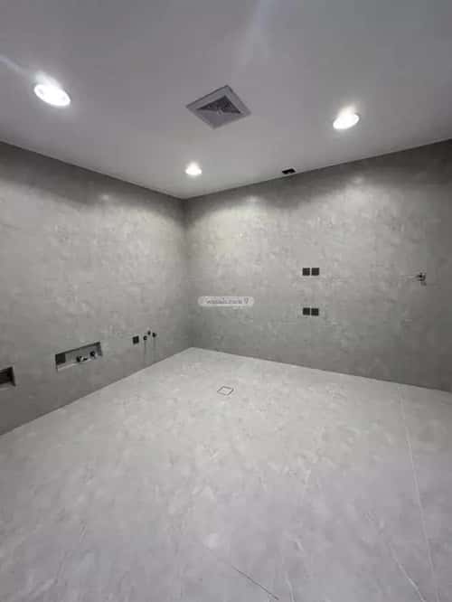 4 bedroom apartment in Dhahrat Laban