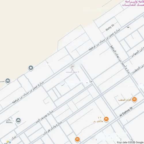 8 bedroom villa in Al Mahdiyyah