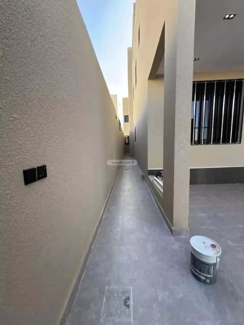 شقة 345 متر مربع ب 7 غرف النور، خميس مشيط