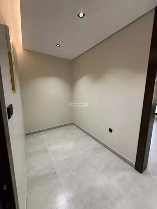 Villa 275 SQM Facing South on 15m Width Street Al-Yarmouk, Khamis Mushait