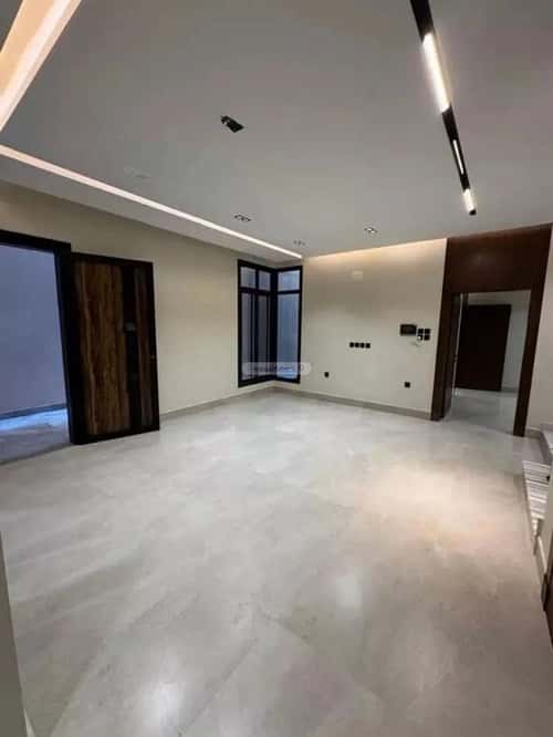 فيلا 275 متر مربع جنوبية على شارع 15م اليرموك، خميس مشيط