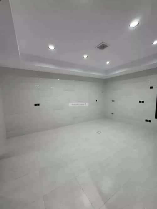 فيلا 275 متر مربع جنوبية على شارع 15م اليرموك، خميس مشيط