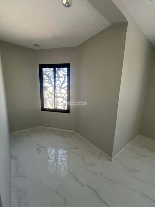 فيلا 215 متر مربع شمالية شرقية على شارع 15م الجنادرية، شرق الرياض، الرياض