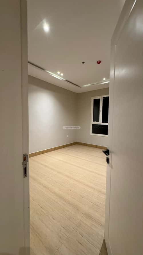 شقة 143 متر مربع ب 3 غرف الحمراء، الخبر