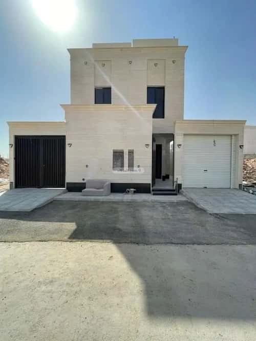Villa 267 SQM Facing East on 20m Width Street Al-Janadriyah, East Riyadh, Riyadh