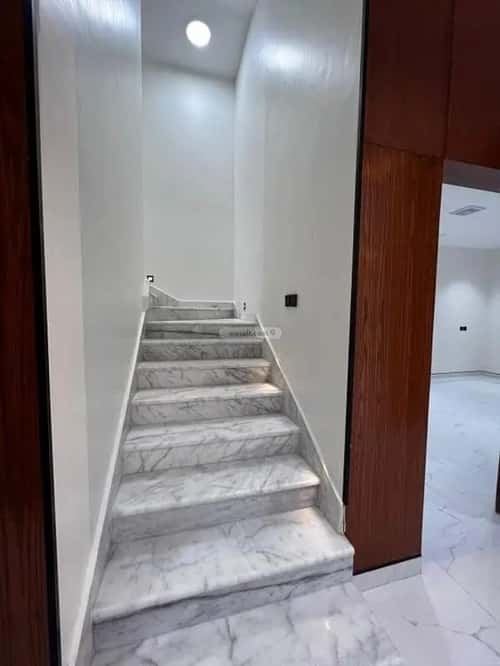 فيلا 252 متر مربع جنوبية غربية على شارع 15م الخليج، شرق الرياض، الرياض