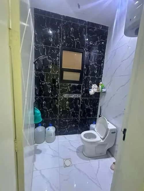 Floor 420 SQM with 5 Bedrooms Okaz, South Riyadh, Riyadh