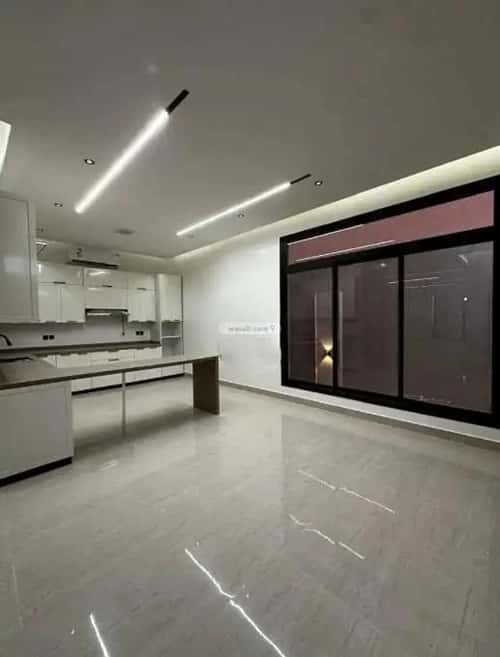 Villa 376 SQM Facing South with 6 Bedrooms Al-Mahdiyah, West Riyadh, Riyadh