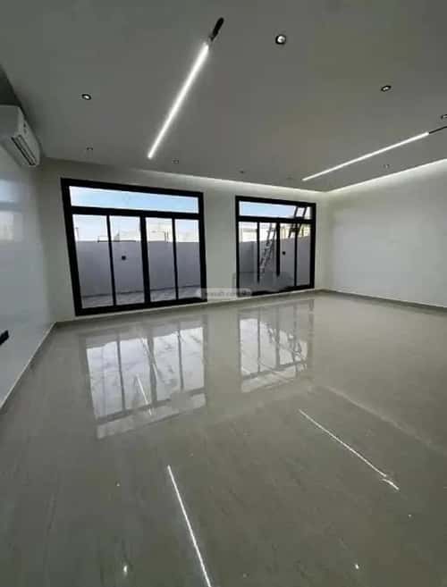 Villa 376 SQM Facing South with 6 Bedrooms Al-Mahdiyah, West Riyadh, Riyadh