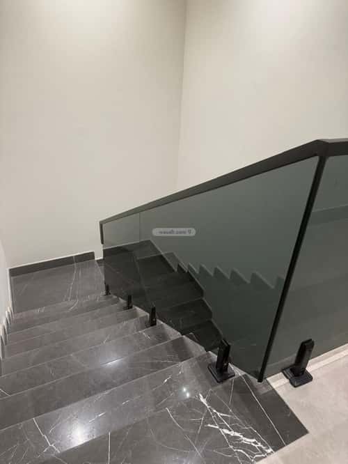 Villa 216 SQM Facing South with 5 Bedrooms Ar-Rimal, East Riyadh, Riyadh