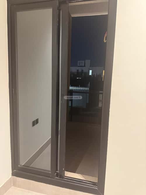 Villa 216 SQM Facing South with 5 Bedrooms Ar-Rimal, East Riyadh, Riyadh