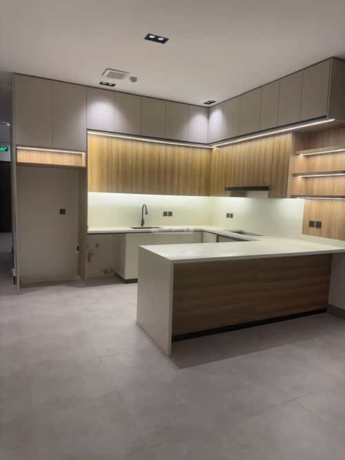 Villa 216 SQM Facing South with 5 Bedrooms Ar-Rimal, East Riyadh, Riyadh