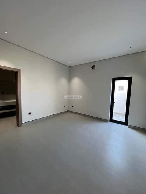 فيلا 312 متر مربع شرقية على شارع 25م المهدية، غرب الرياض، الرياض