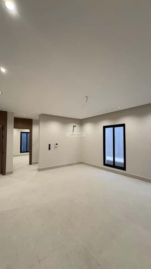 فيلا 380 متر مربع غربية على شارع 25م الشعلة، الدمام