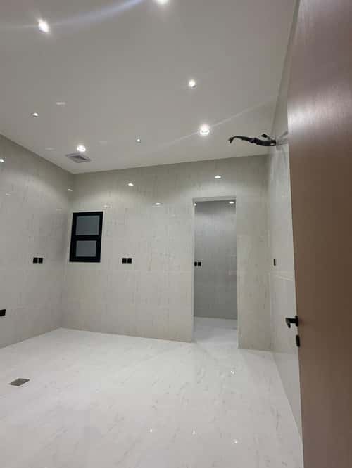 فيلا 462 متر مربع جنوبية على شارع 15م الياقوت، شمال جدة، جدة