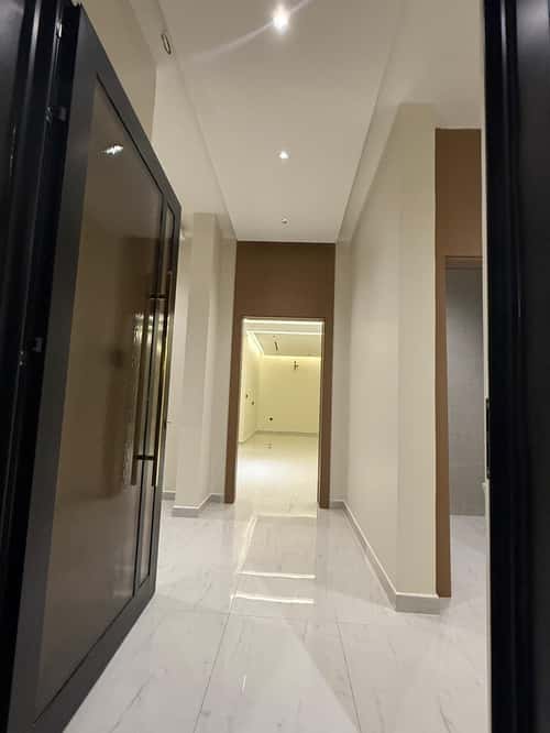 Villa 462 SQM Facing South on 15m Width Street Al Yaqoot, North Jeddah, Jeddah