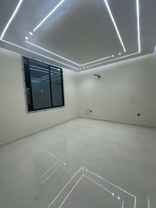 Floor 300 SQM with 5 Bedrooms Industrial City, Madinah