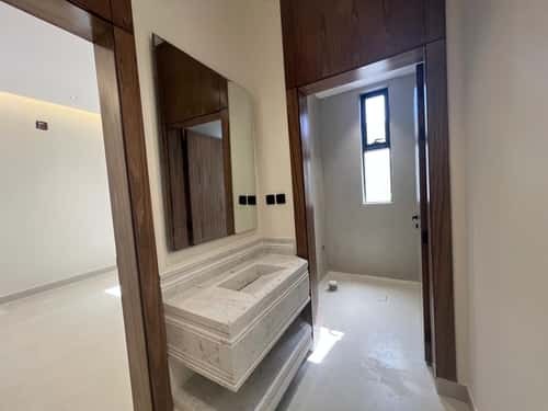 Floor 188 SQM with 5 Bedrooms Al Wasam, East Riyadh, Riyadh