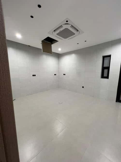 فيلا 312 متر مربع شرقية على شارع 25م المهدية، غرب الرياض، الرياض