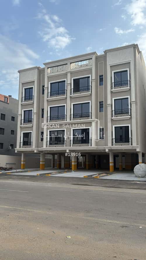 شقة 160 متر مربع ب 5 غرف الروضة، الدمام