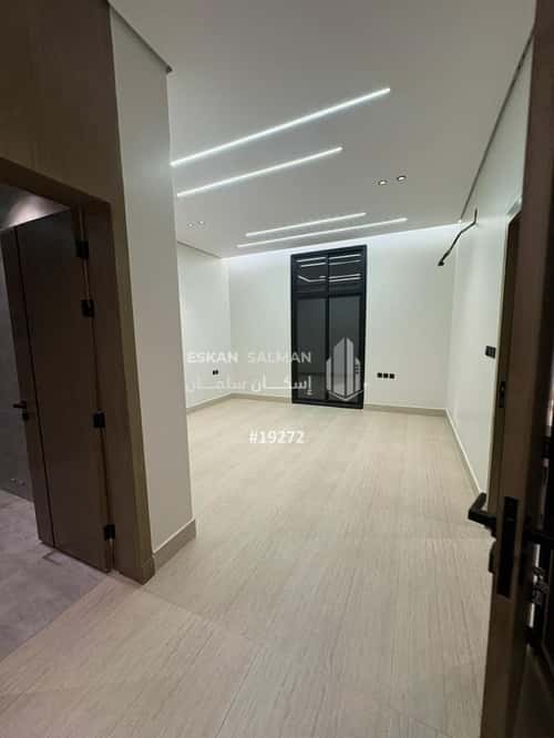 Floor 220 SQM with 5 Bedrooms Al-Khaleej, East Riyadh, Riyadh