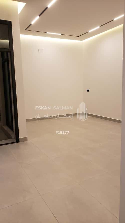 فيلا 375 متر مربع شمالية على شارع 18م الجنادرية، شرق الرياض، الرياض