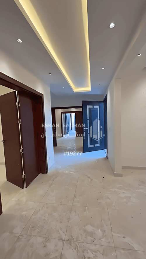 7 bedroom villa in Al Janadriyah