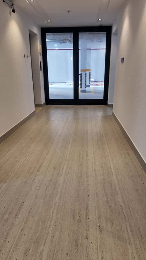 شقة 140 متر مربع ب 3 غرف الحمراء، الخبر