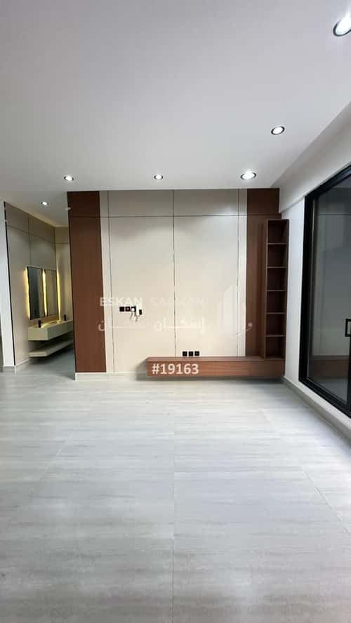 فيلا 236 متر مربع شمالية على شارع 20م الدانة، الاحساء