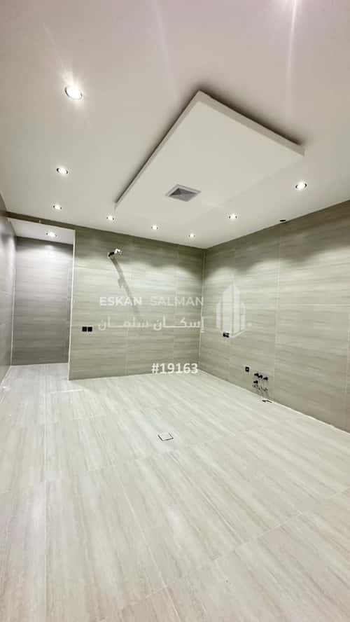 فيلا 236 متر مربع شمالية على شارع 20م الدانة، الاحساء