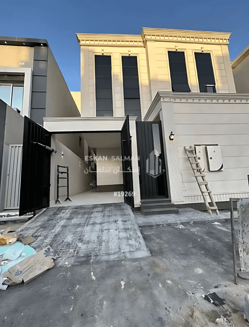 Villa 300 SQM Facing North on 18m Width Street Ar-Rimal, East Riyadh, Riyadh